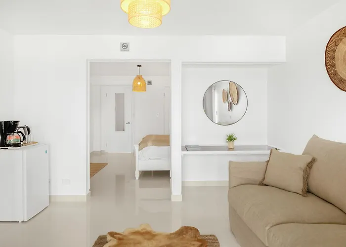 Cocovaa Beach Boutique Hotel